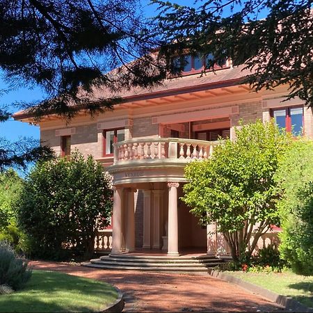 Wenvoe - Historic Retreat Villa Lithgow Buitenkant foto
