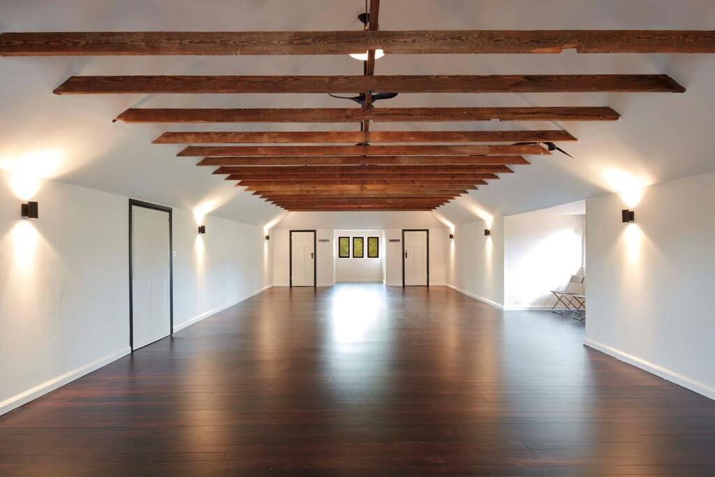 Wenvoe - Historic Retreat Villa Lithgow Buitenkant foto